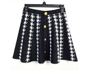 Amber Sky Black & White Houndstooth Mini Skirt